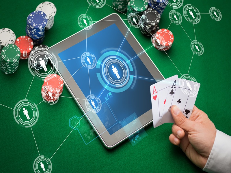 Có nên chơi Baccarat online bằng điện thoại hay không? 4 internet gaming online